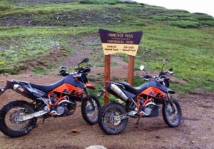 950 KTMs at Hancock Pass