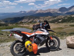 790 KTM on Cottonwood Pass