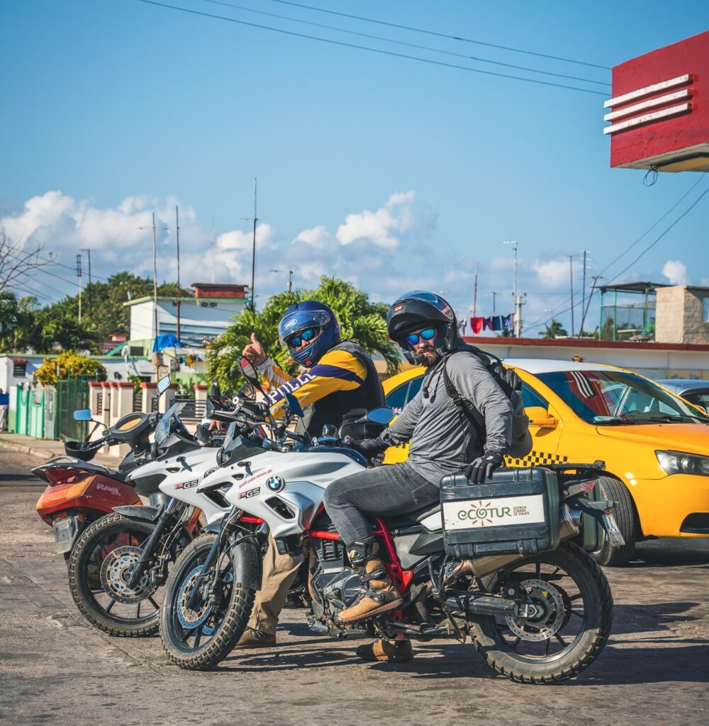 GAS STOP CUBA